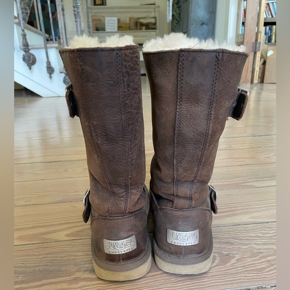 UGG Kensington Brown Leather Boots with Shearling Lining - Size 6 - Picture 6 of 14